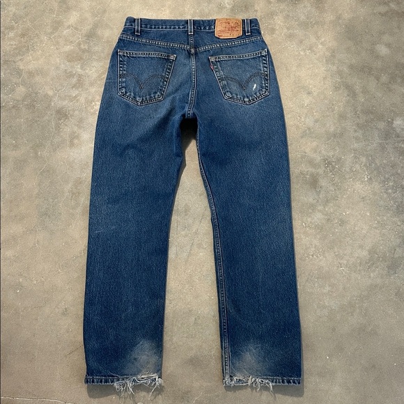 Vintage 2003 Levi’s 505 Jeans - Picture 7 of 13